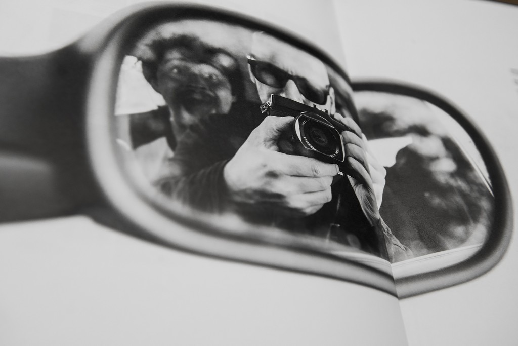 Rob-Rouleaux-Vans-Photobook-boek-selfie