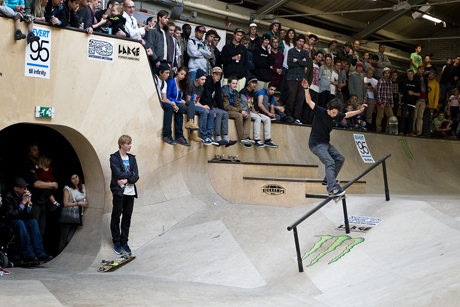 Daan van der Linden - Frontside Feeble Daan van der Linden - Fs Feeble