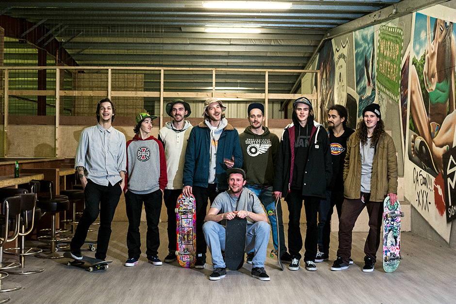 groepsfoto-aalst-flesh-and-bones-skatepark