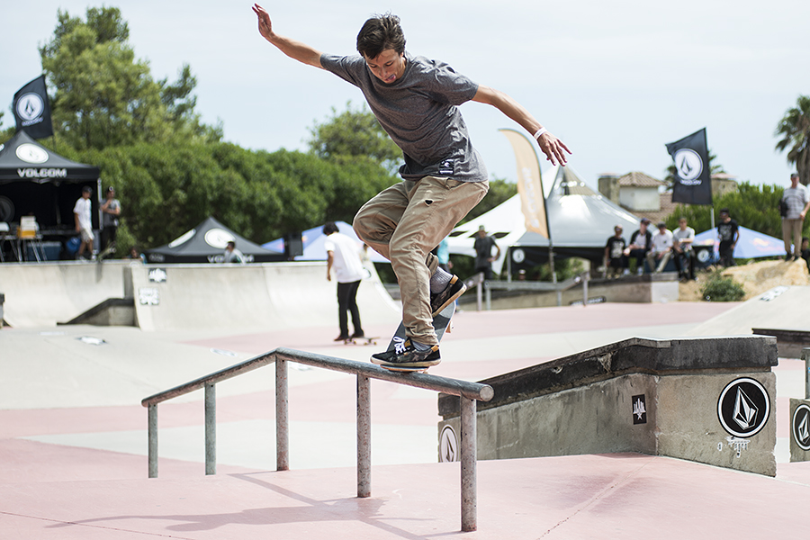 orge Simoes - Frontside crooks frontside 180 out 10.Damn-Am-Portugal-Cascais-2014-Saturday-Jorge-Simoes-Fs-crooked-180