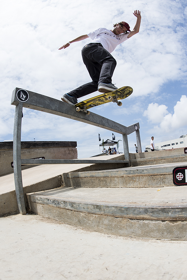 Robbin de Wit - Backside tailslide 18.Damn-Am-Portugal-Cascais-2014-Saturday-Robbin-de-Wit-Bs-Tail