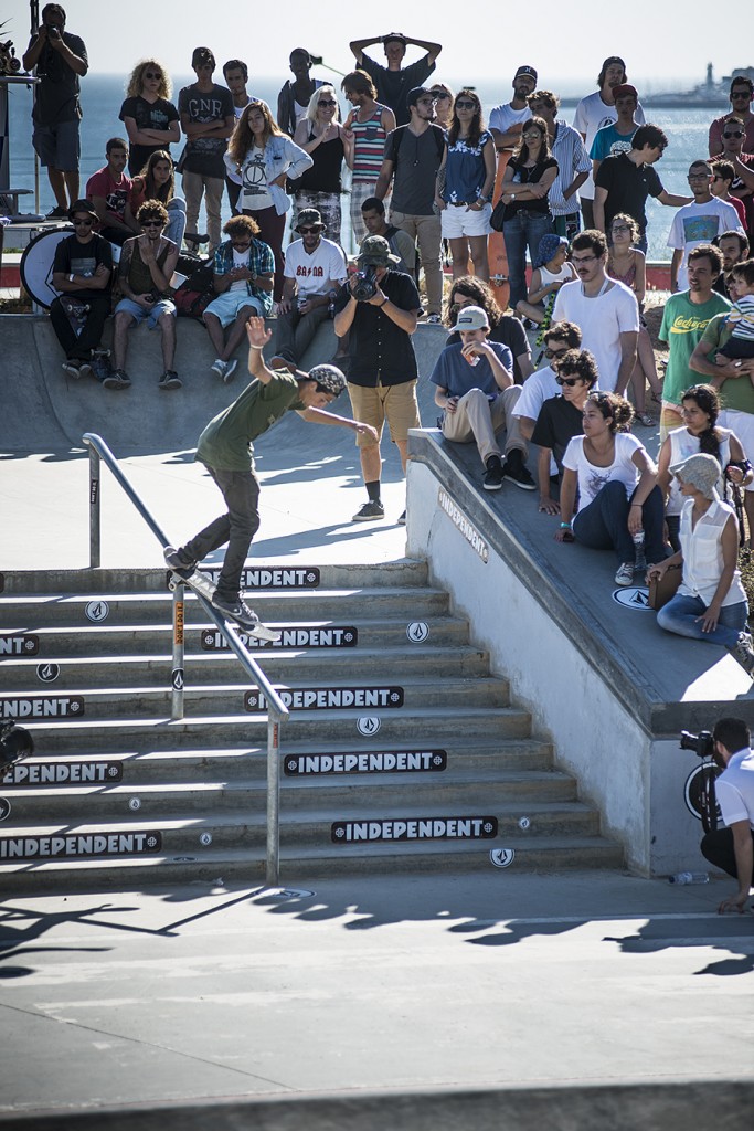 Bruno Senra - Backside smithgrind Damn-Am-Portugal-2014-Sunday-French-Boy