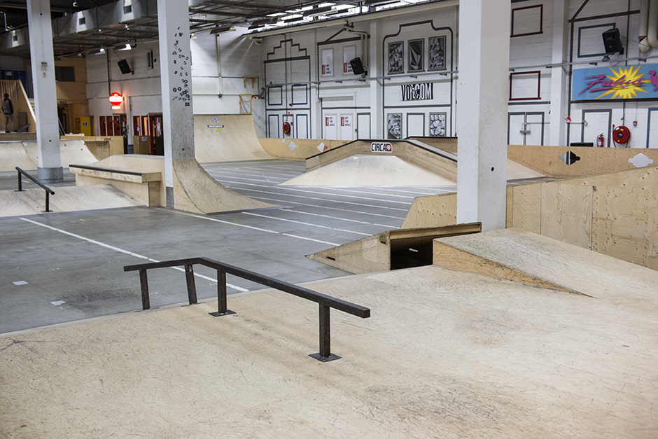 Skatepark-Utrecht-overview4 Overview of Skatepark Utrecht showing the street section and obstacles
