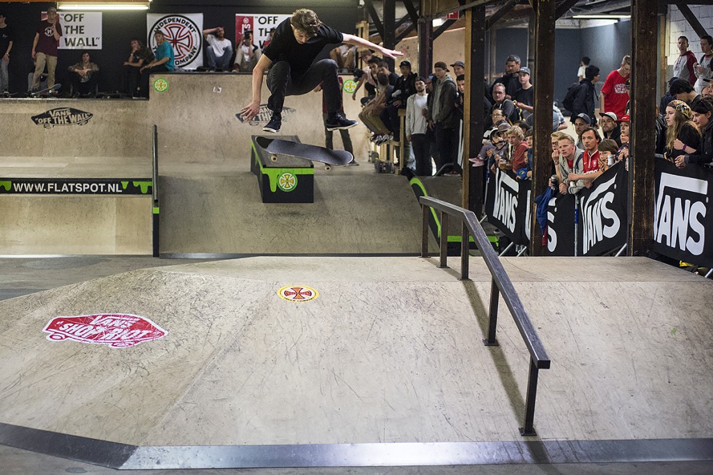 Vans-Shop-Riot-2015-Burnside-John-Koetzier-Frontside-flip