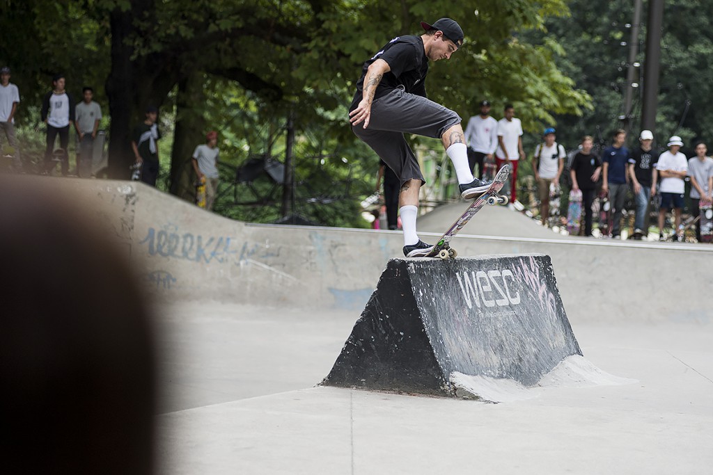 Converse-One-Star-World-Tour-2015-Antwerp-Mike-Anderson-Front-Blunt