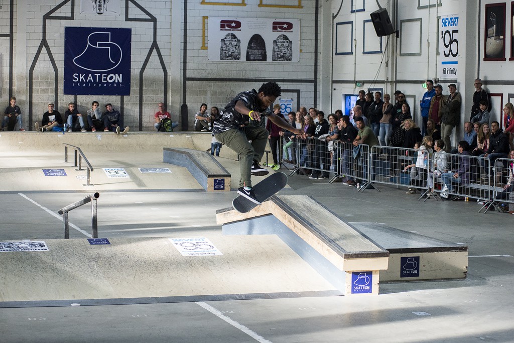 NK-Skateboarden-2015-shajen-willems-treflip
