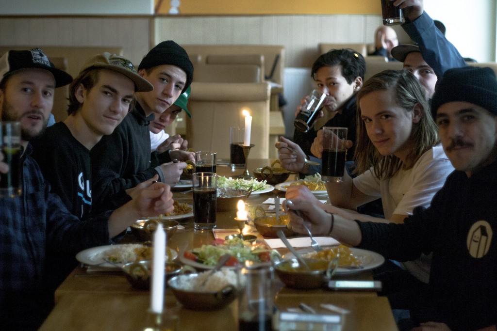 22 Eten bij de Indiër