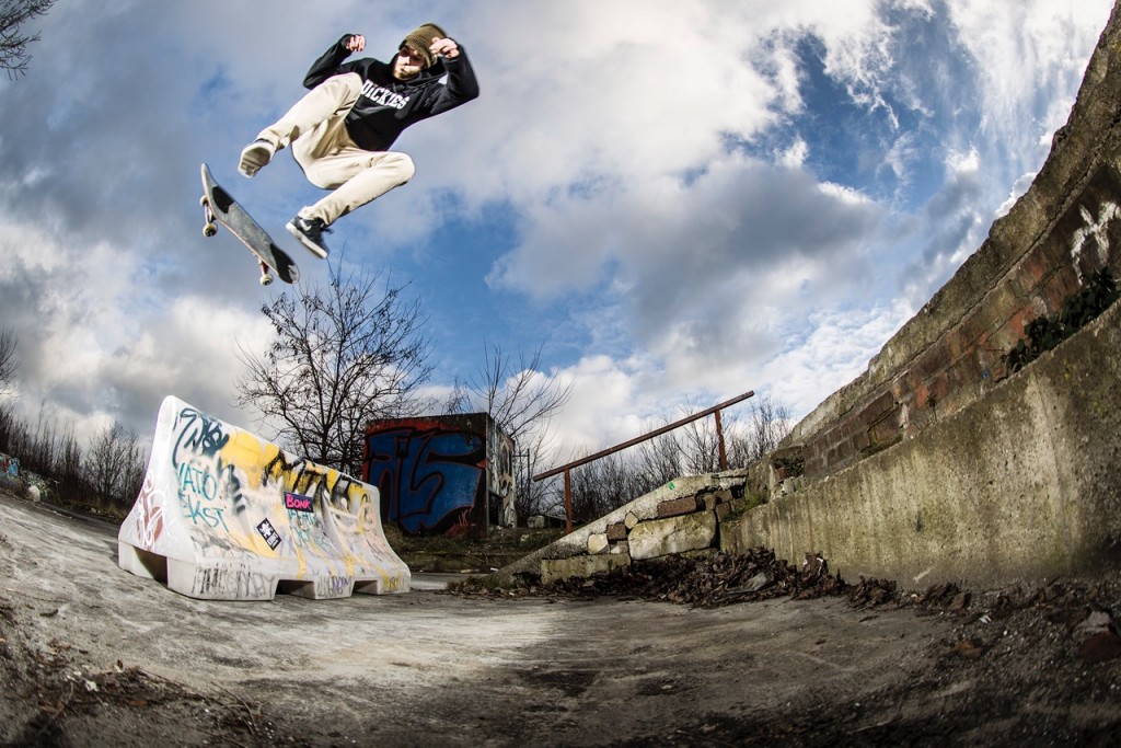 Leon-Wolters-Backside-flip