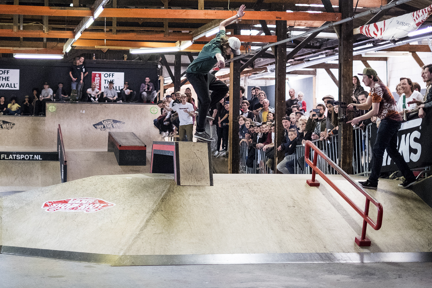 Vans-Shop-Riot-Netherlands-Burnside-Deventer-2016-Jelle-Maatman-Backside-Nosegrind