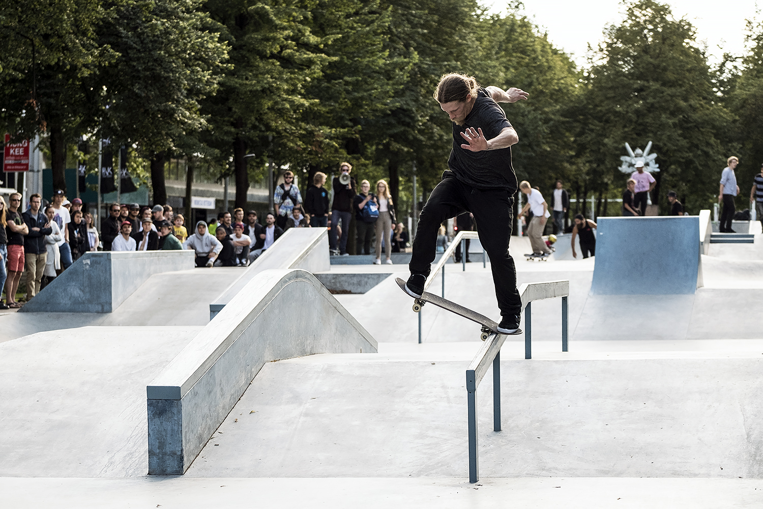 Dwindle-Demo-Westblaak-Rotterdam-tommy-sandoval-Noseblunt