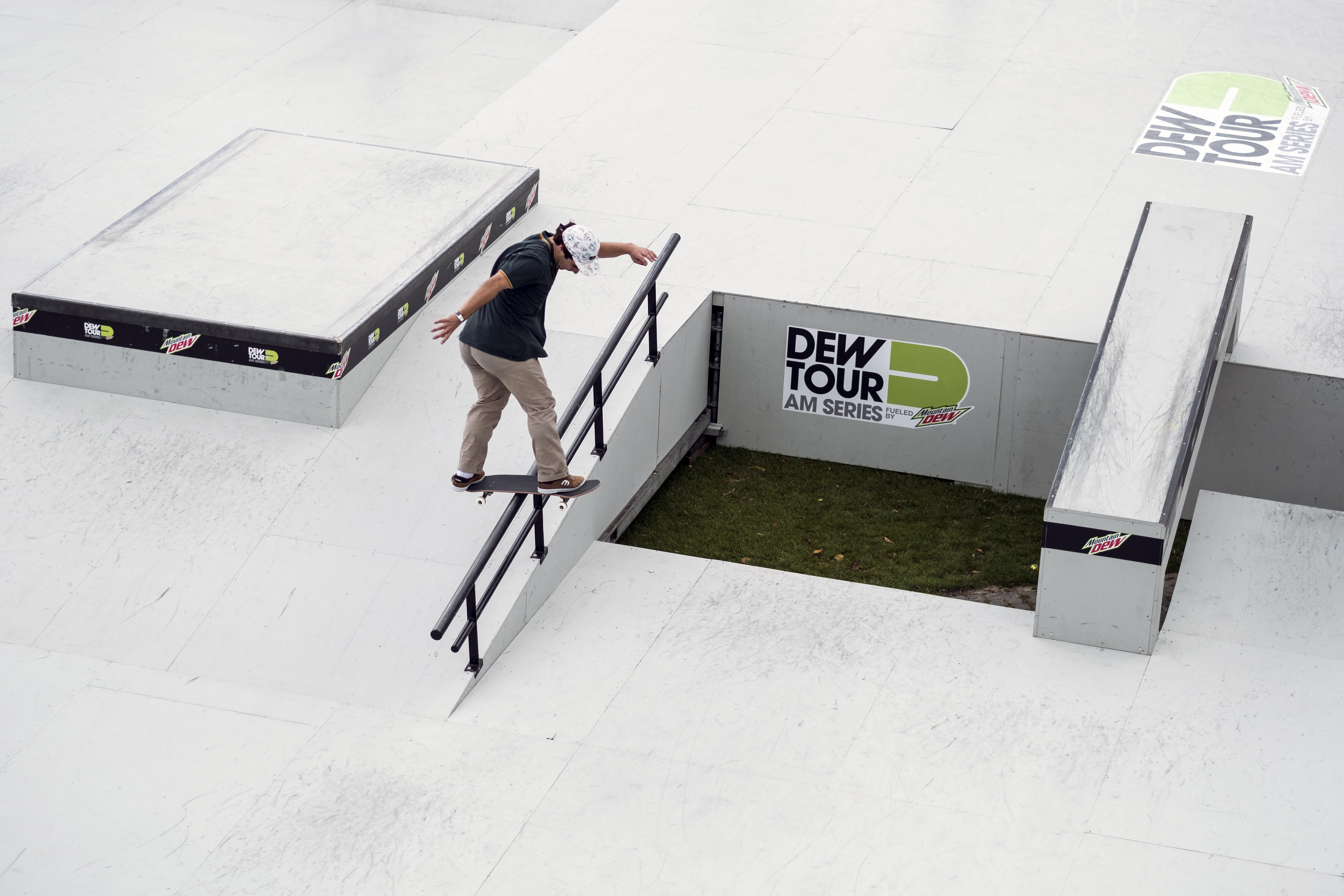Dew-Tour-AM-Series-Amsterdam-Douwe-Macare-Flip-board