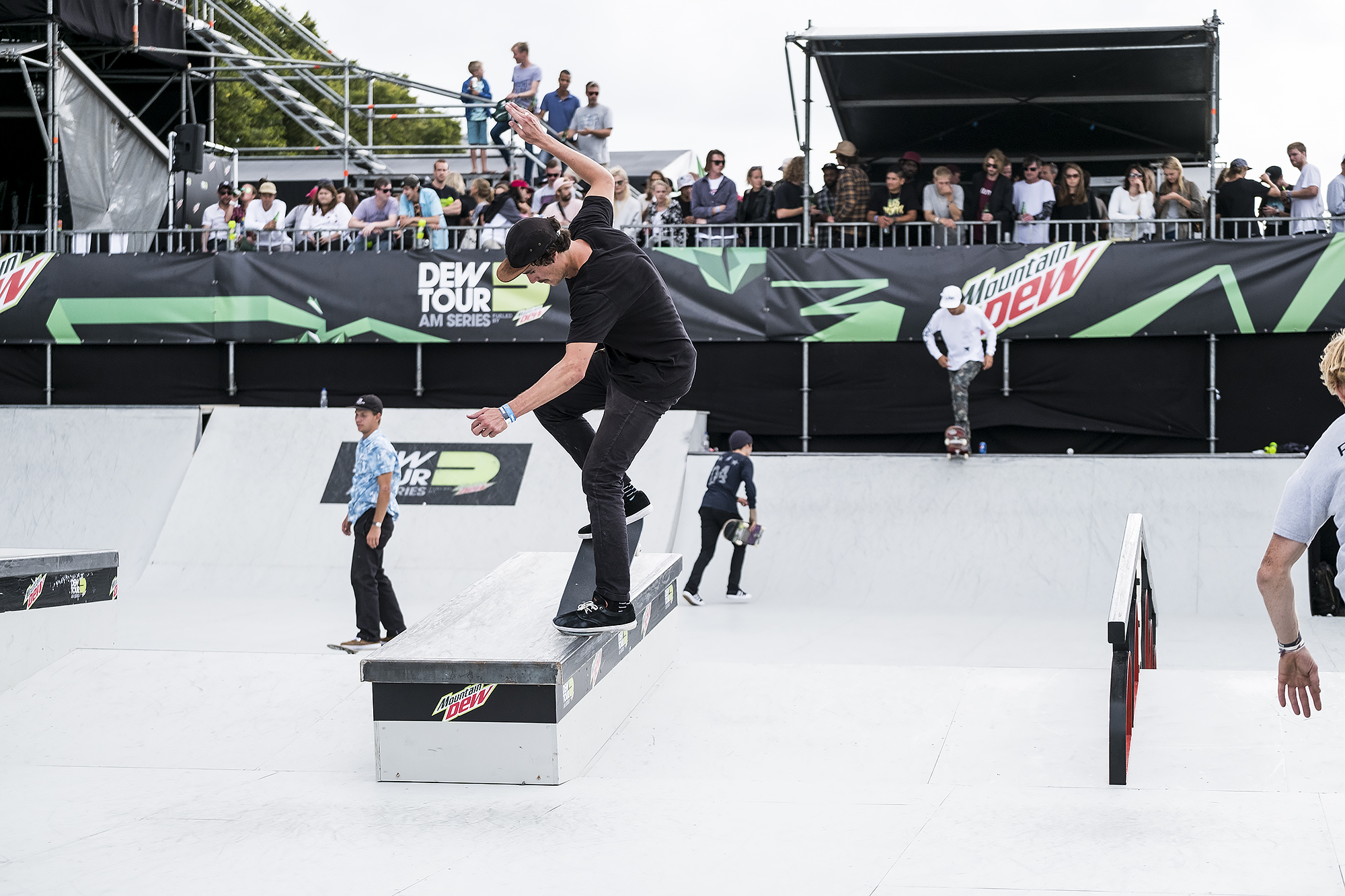Dew-Tour-AM-Series-Amsterdam-Fries-Taillieu-Nosegrind