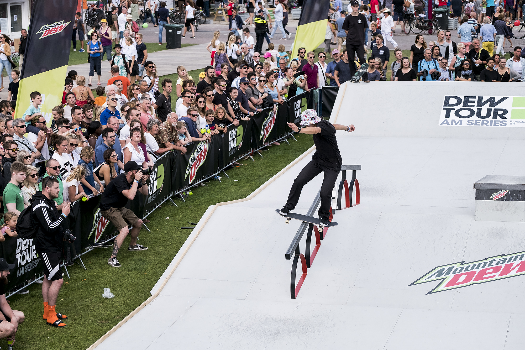 Dew-Tour-AM-Series-Amsterdam-Frontside-lip