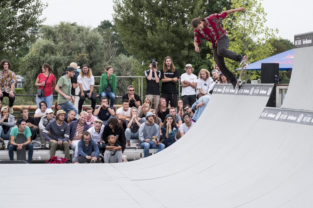 Pier15skatepark-miniramp-Rob-Maatman-Nosepick-revert