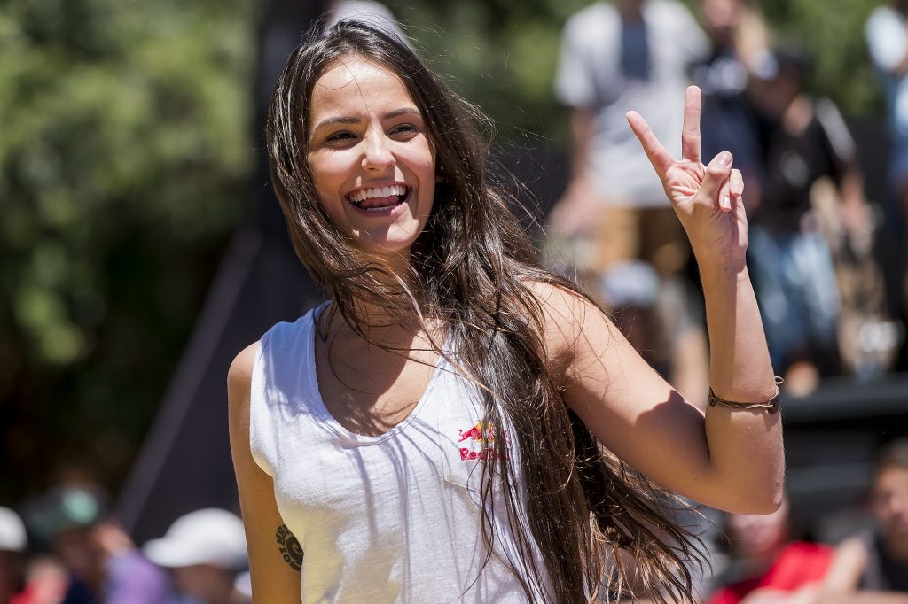 red-bull-skate-arcade-world-final-2016-brazil-wings-girl-mathijs-tromp