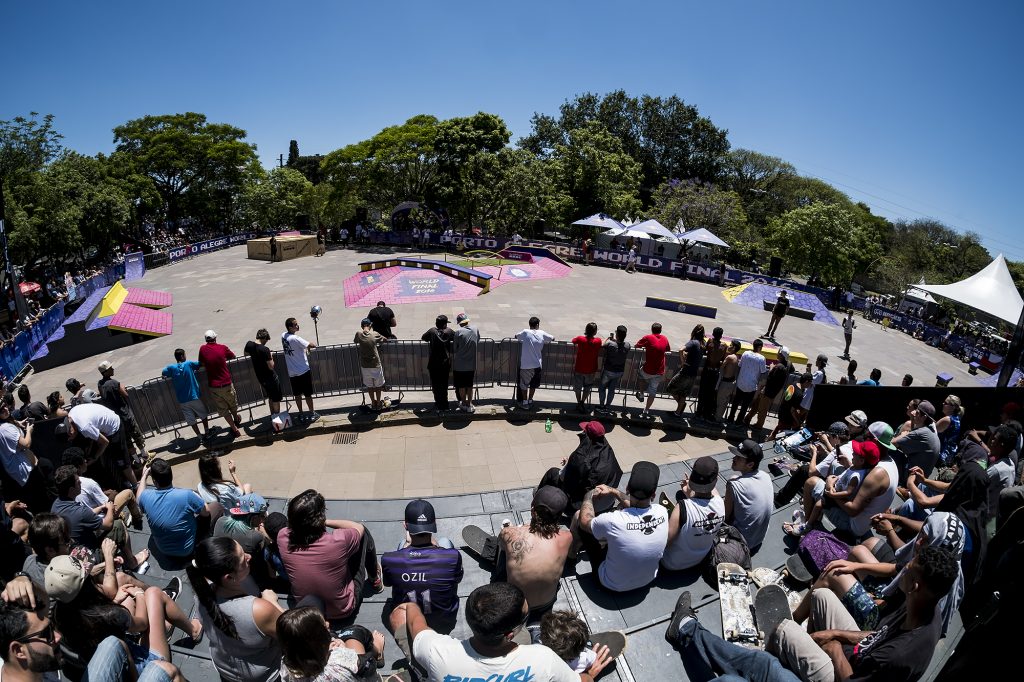 red-bull-skate-arcade-world-final-2016-brazil-course-overview-mathijs-tromp