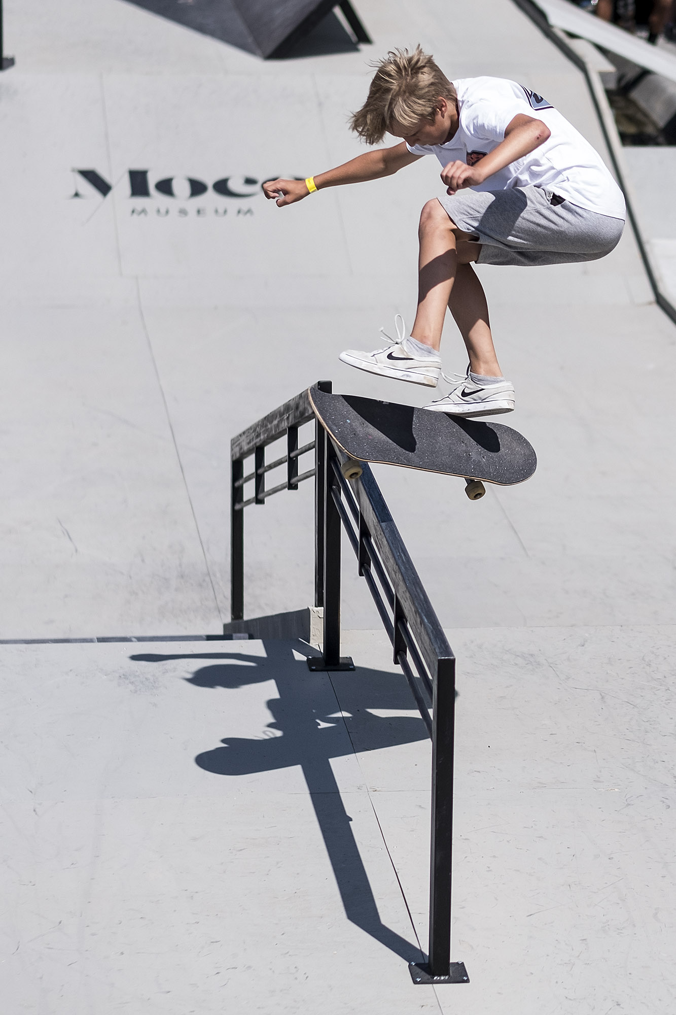 amsterdam-open-skateboard-contest-2017-zondag-mika-muller-flip-fs-board