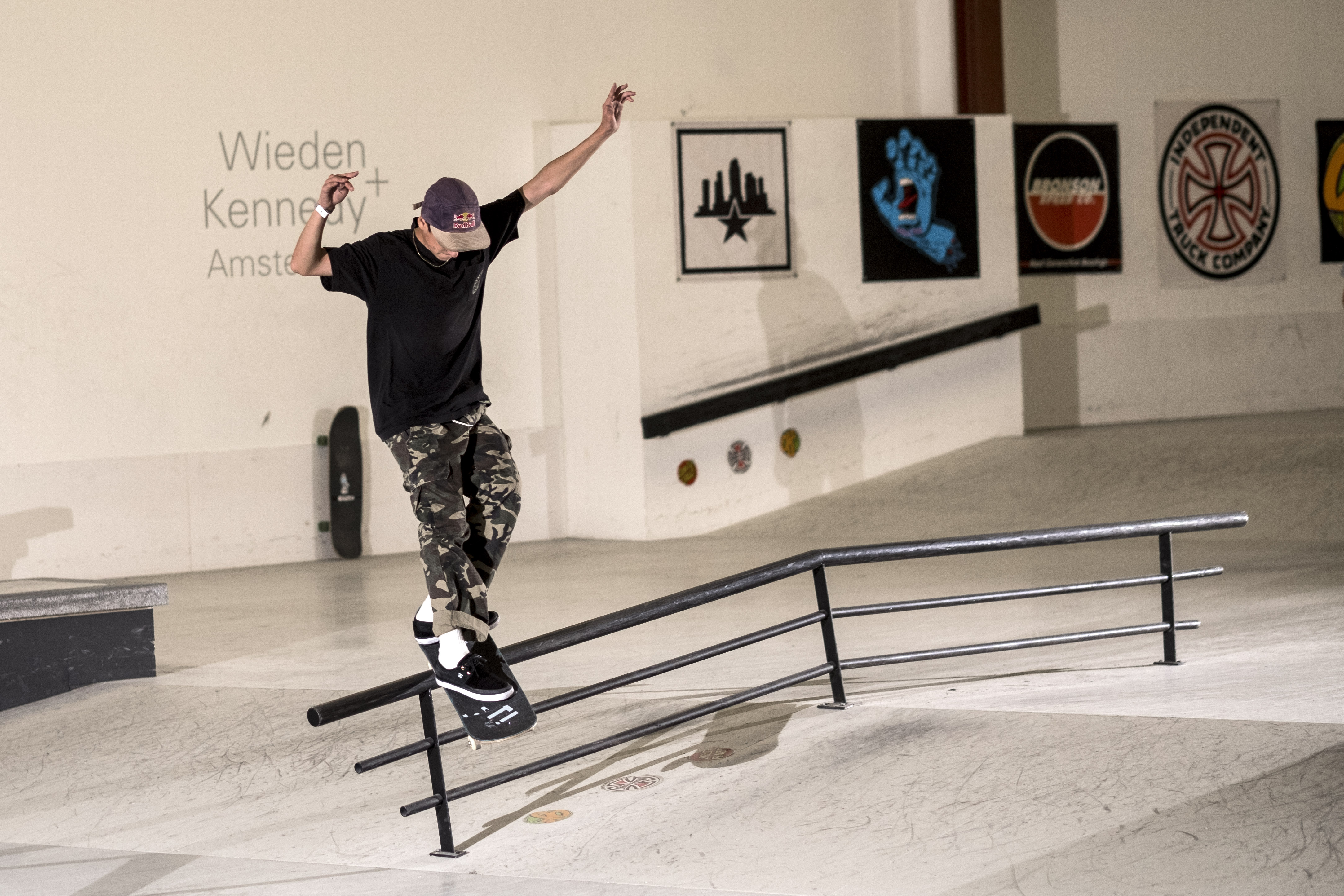 11. Damn-AM-Amsterdam-2017-Tim-Debouche-frontside-feeble