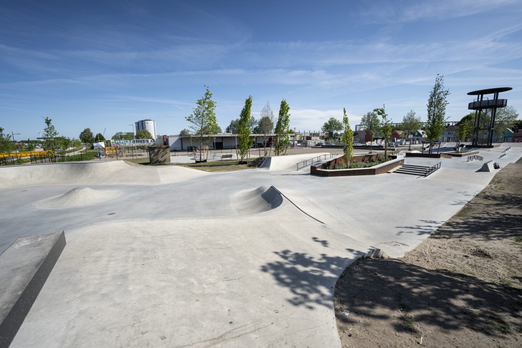 Skatepark Roosendaal - Realisatie: Nine Yards Skateparks