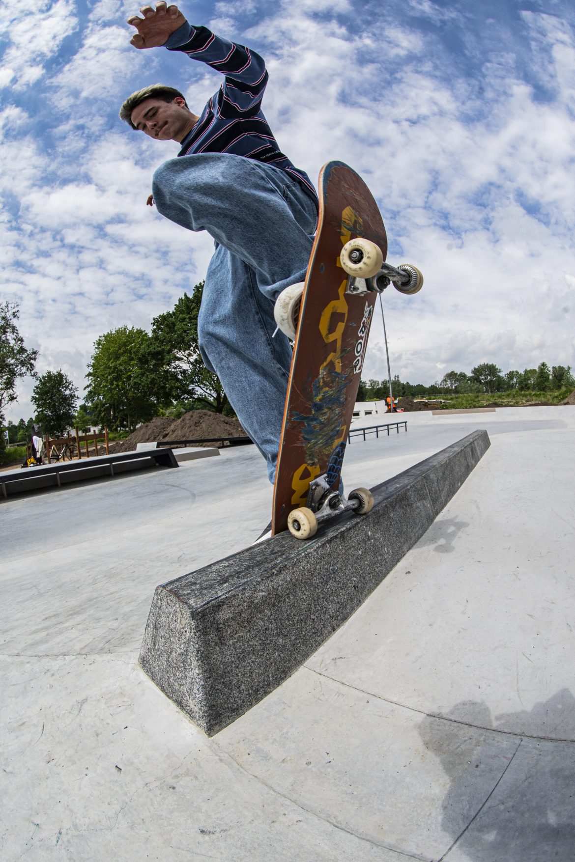 Nine-Yards-Skateparks-Kampen-Mauro-Ruberto-Bluntslide Mauro Ruberto - Bluntslide in Skatepark Kampen