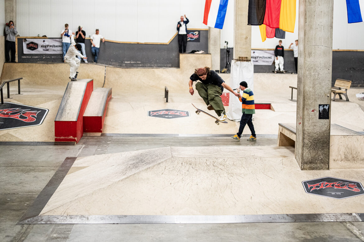 Germany-vs-Netherlands-2023-skatepark-de-fabriek-lars-de-weerd-ss-tre Nederlandse skateboarder Lars de Weerd tijdens Nederland VS Duitsland bij skatepark de fabriek in enschede