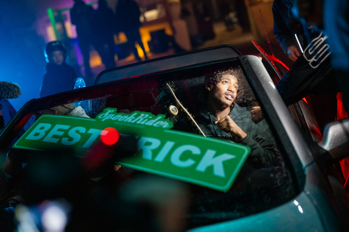 Rotterdam-Open-2024-Skateland-Rotterdam-reemy-aniceta-winner-car-1 Skater Reemy Aniceta wint auto bij Skateland in Rotterdam tijdens Rotterdam open 2024