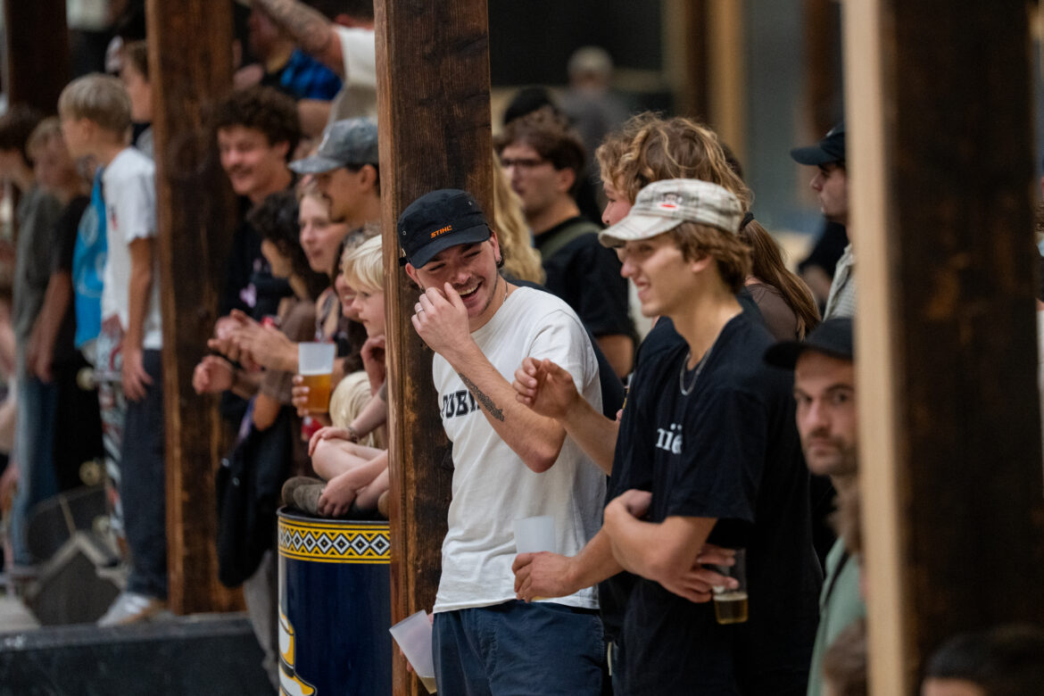 Burnside Team Battle 2026 – Burnside Skatepark Deventer Crowd during the Burnside Team Battle 2026 at Burnside Skatepark in Deventer
