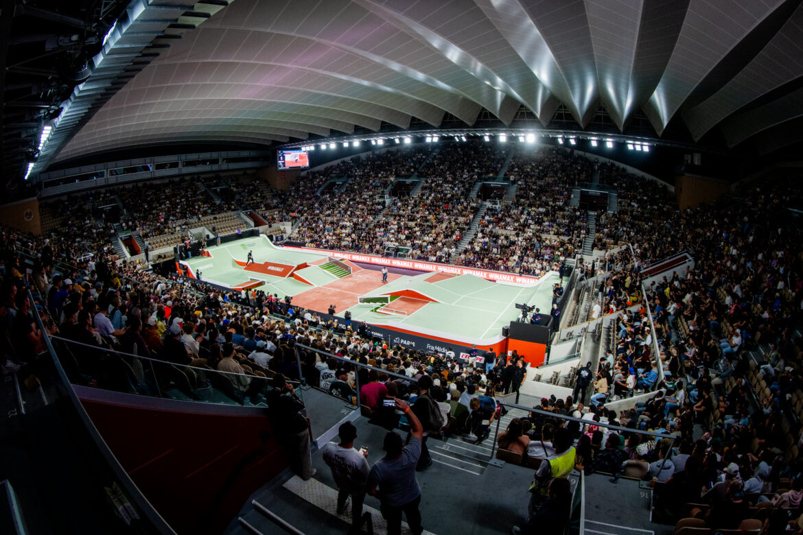 Overview of the SLS Paris 2026 street skateboarding course and crowd inside Roland-Garros in Paris.