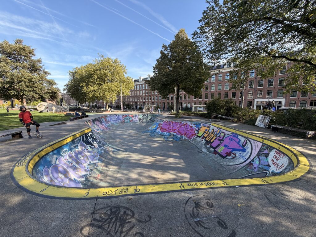 PARK: AMSTERDAM – MARNIX BOWL