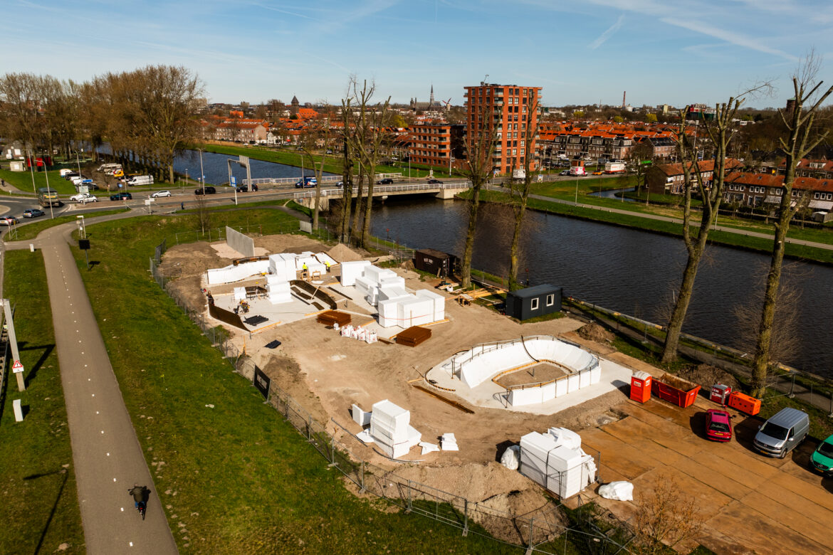 default drone shot van skatepark de sluis in gouda in januari 2026