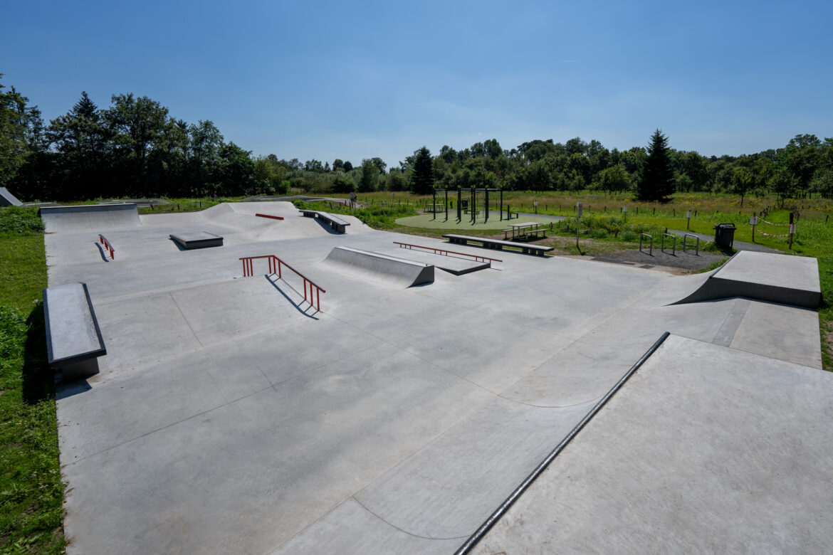 Nine Yards Skatepark Brasschaat (BE) Overzicht van Mishage Skatepark Brasschaat