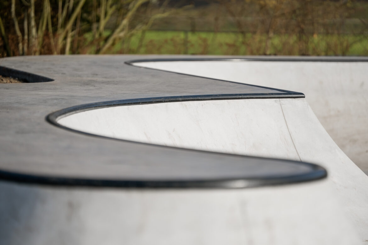 Nine-Yards-Skateparks-Oosterhout-13 Copings in Skatepark Oosterhout