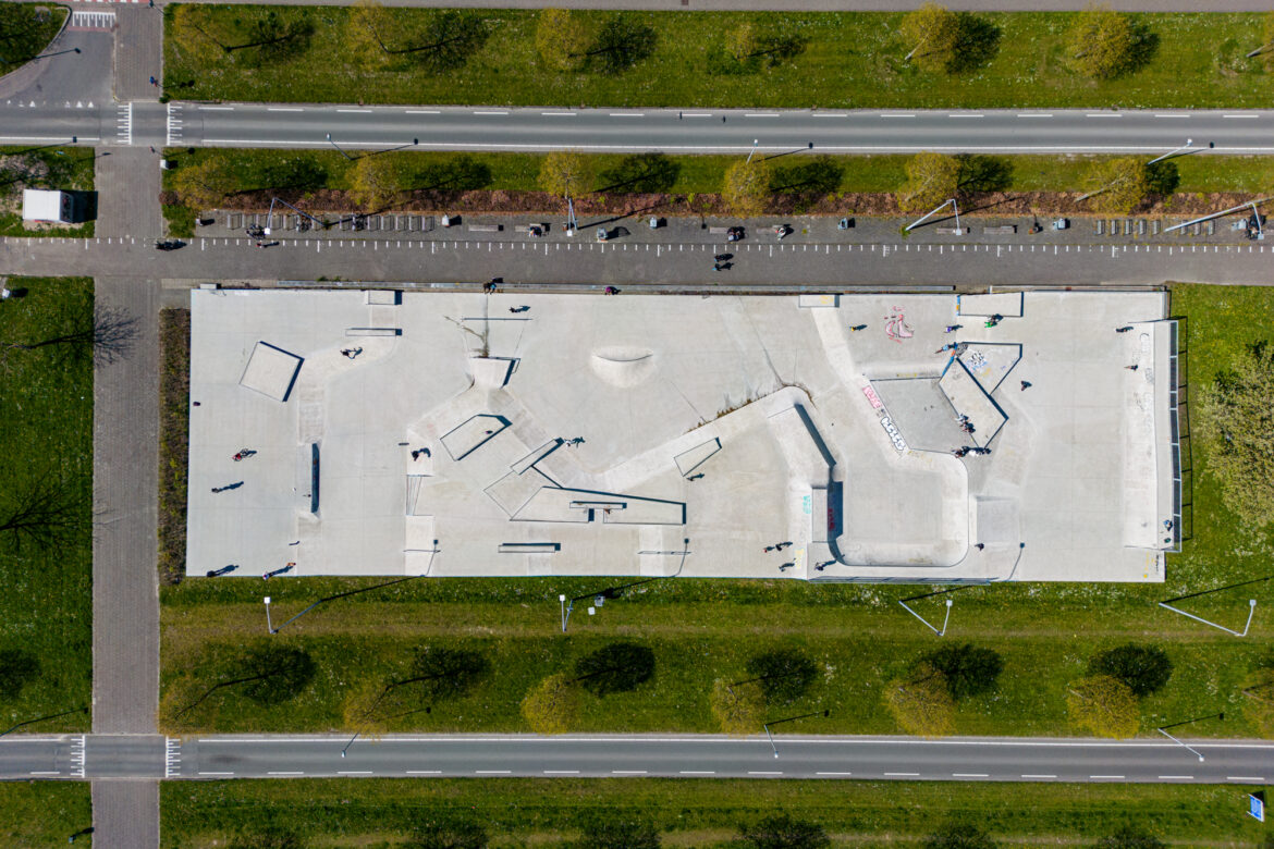 Skatepark-Almere-Buiten-3 luchtfoto van skatepark almere buiten (evenaar)