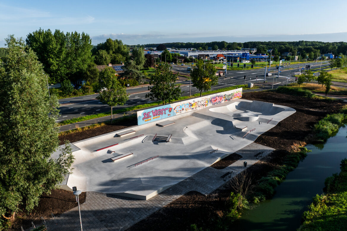 default Wide shot van Skatepark de West in Amstelveen