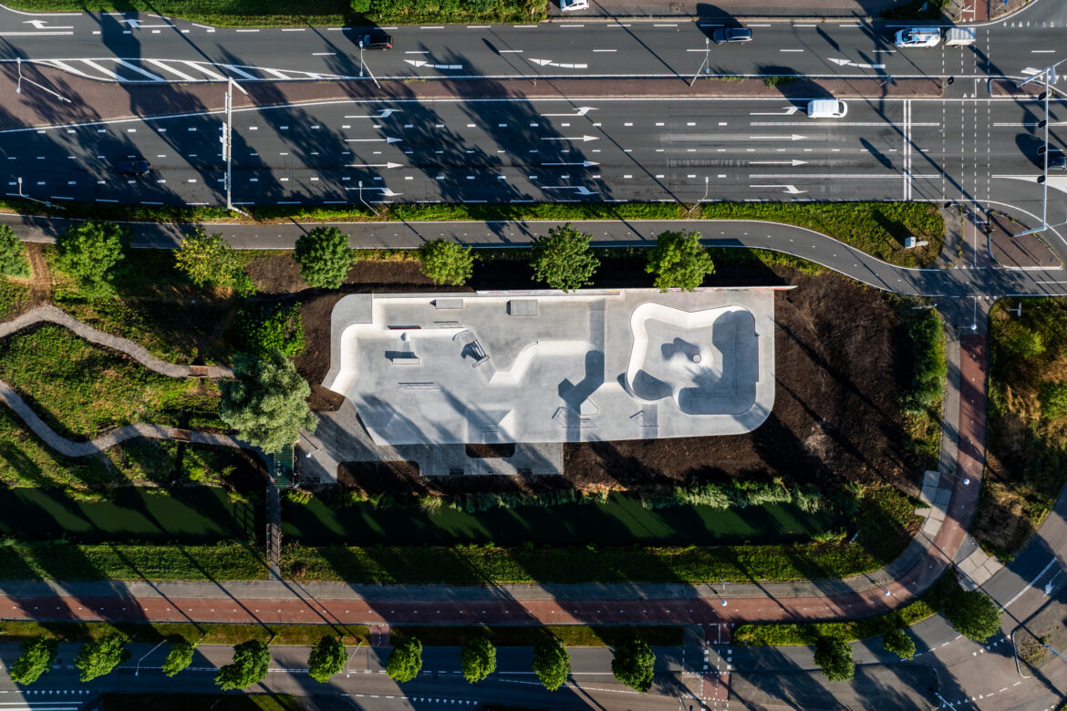 default Luchtfoto van bovenaf bij Skatepark de West in Amstelveen