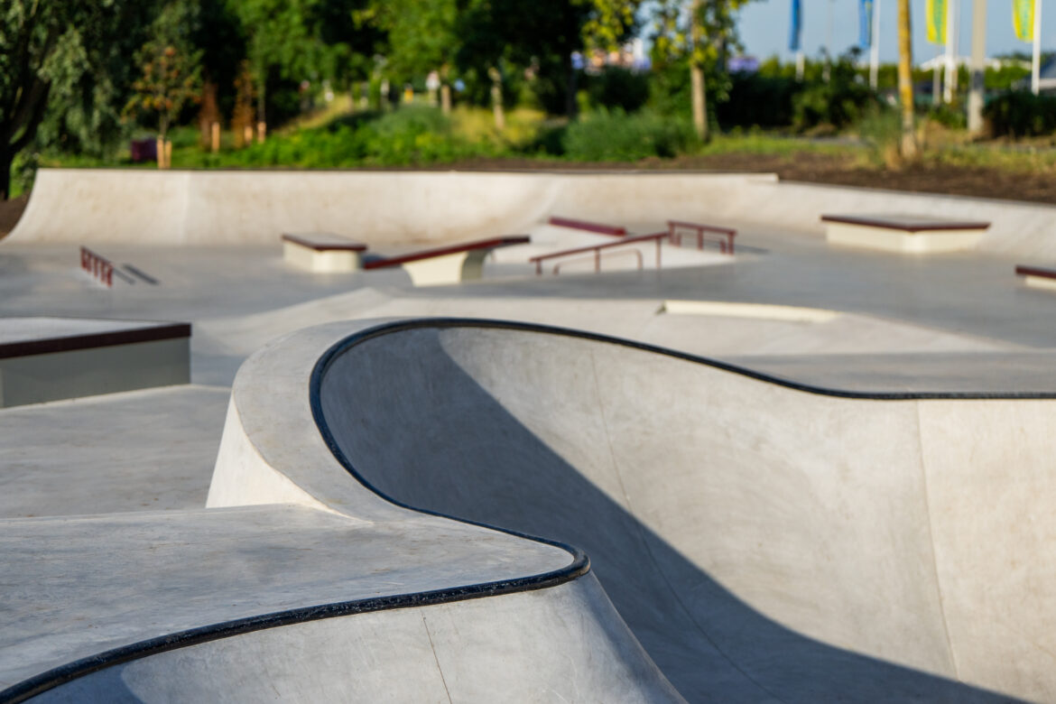 Skatepark-Amstelveen-Nine-Yards-9 Bowl detail bij Skatepark de West in Amstelveen