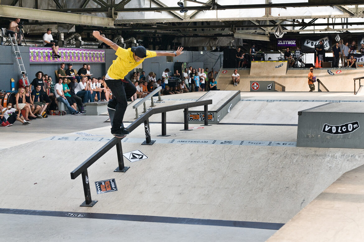 Tiago-Lemos-Backside-Overcrooked-Tampa-Am-2010-Mathijs-Tromp-Skatepark-Amsterdam Tiago Lemos - Backside Overcrooked in Skatepark Amsterdam op het NDSM Terein in 2010