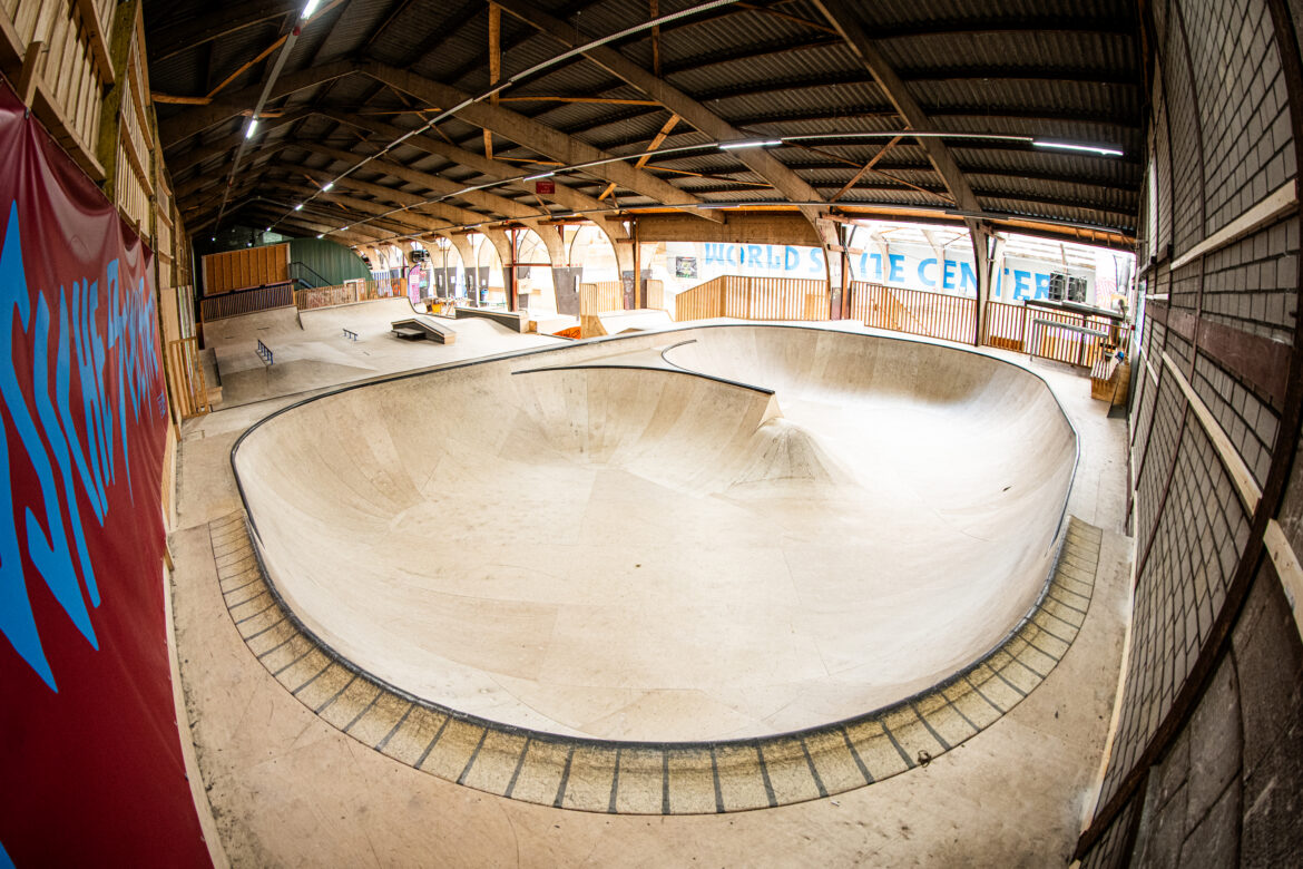 Overview of Indoor bowl at World Skate Center Skatepark, Den Bosch.